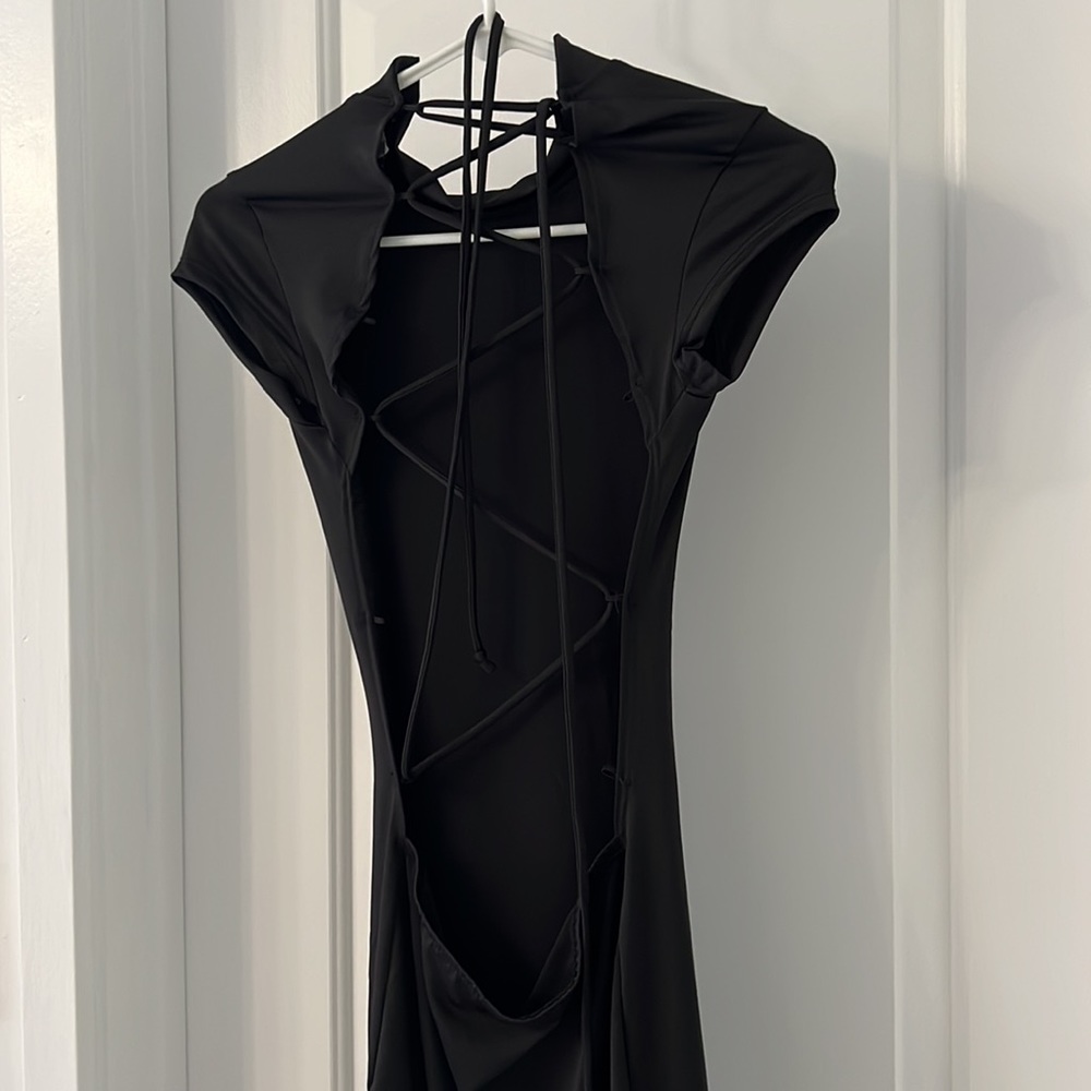 Dress Lace-Up